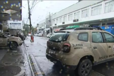 Imagem colorida de viatura da PM da Bahia - Metrópoles