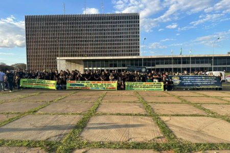 Manifestantes PCDF