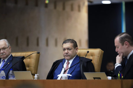 ministros Fachin, Nunes Marques e Zanin