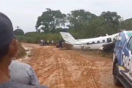 imagem colorida de aviao que caiu no Amazonas - Metrópoles