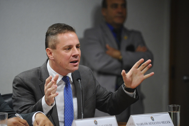 Marlos Melek, juiz federal do Trabalho, em audiência no Senado