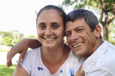 Imagem colorida de casal assassinado em Mato Grosso do Sul - Metrópoles