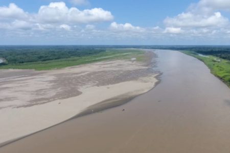 Foto colorida de seca em Benjamin Constant, município do Amazonas - Metrópoles