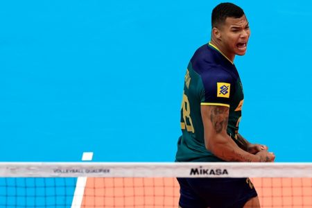 Foto colorida da Seleção Brasileira de vôlei - Metrópoles