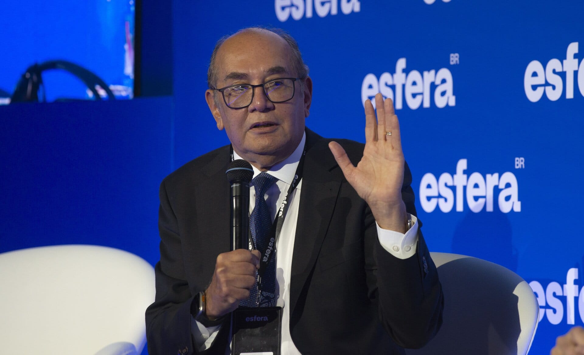 Ministro do STF Gilmar Mendes durante fórum em Paris - Metrópoles