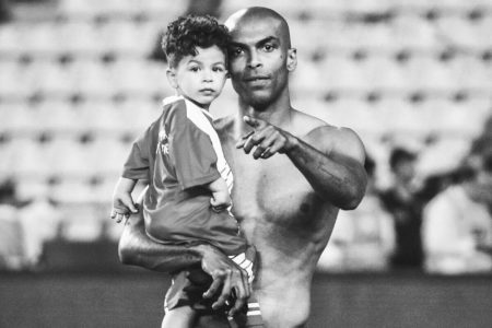 Filho de Naldo, ex-Grêmio, morre aos quatro anos - Metrópoles