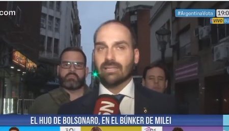 imagem colorida eduardo bolsonaro entrevista argentina