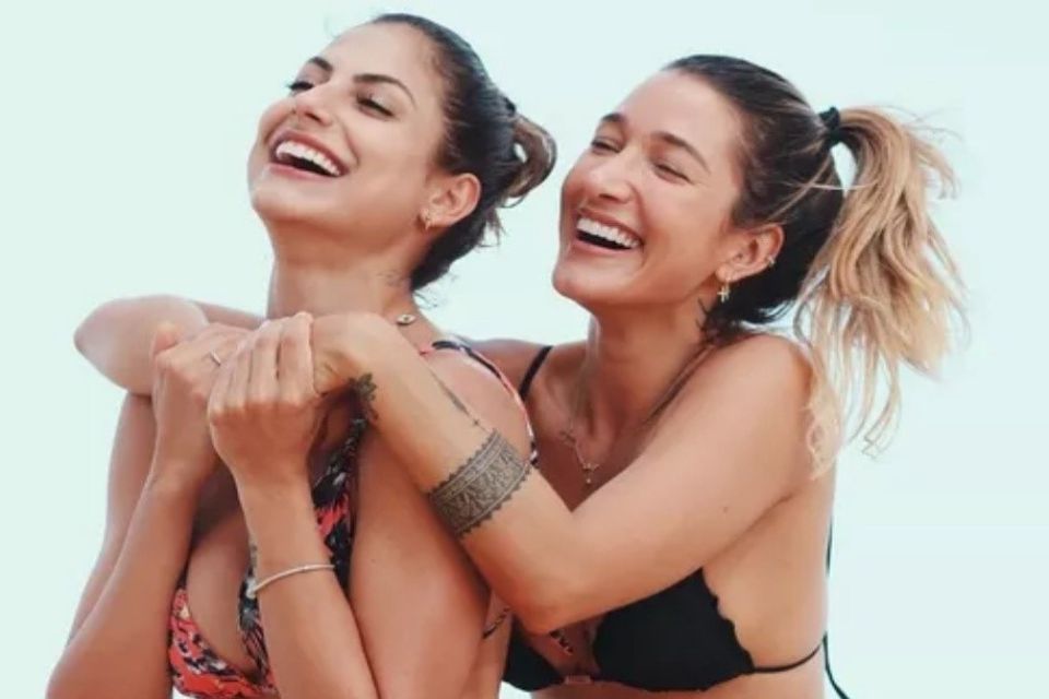 Gabriela Pugliesi com Mari Gonales