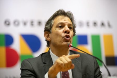 Imagem colorida do O ministro da Fazenda, Fernando Haddad