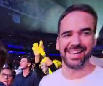 Eduardo Leite foi a show de Ivete em meio a calamidade no RS