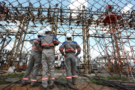 Subestação de energia elétrica da ENEL - Trabalhadores da ENEL - Energia Eletrica