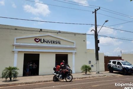 Imagem colorida da fachada da Igreja Universal em Campo Grande - Metrópoles