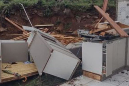 Casa destruída após tornado em Santa Catarina