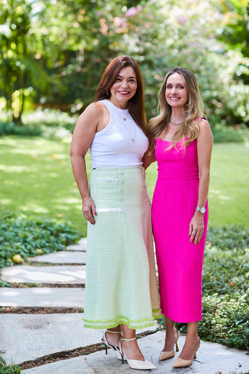 Claudia Nazaré e Vivian Collenghi