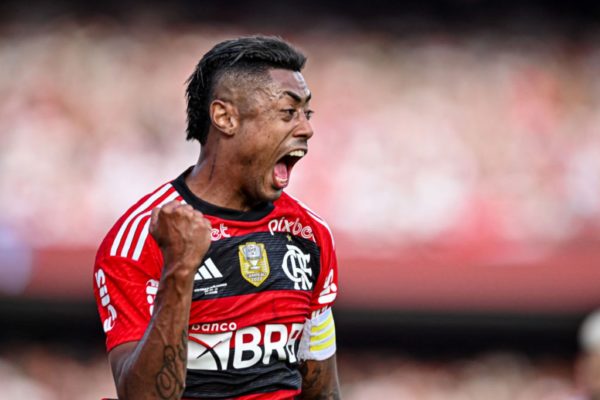 Imagem colorida de Bruno Henrique, atacante do Flamengo- Metrópoles