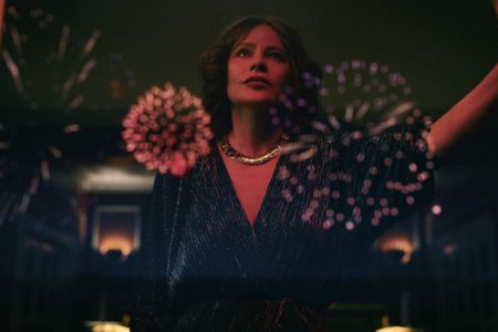 Foto colorida da série Griselda, da Netflix - Metrópoles