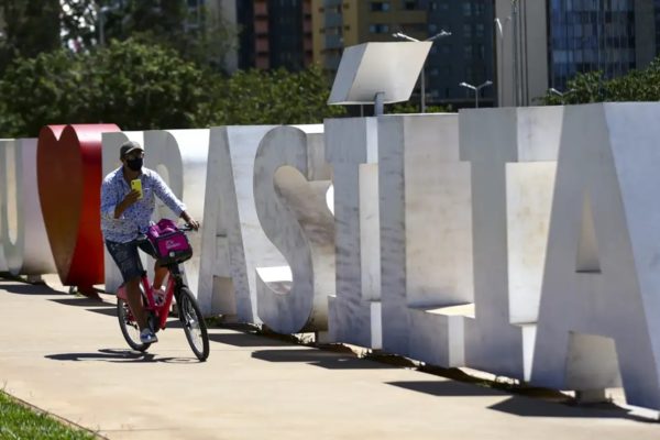 Inmet alerta para baixa umidade em 11 estados e Distrito Federal