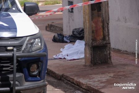 Imagem mostra homem que morreu eletrocutado enquanto roubava fios de alta tensão em Campo Grande - Metrópoles