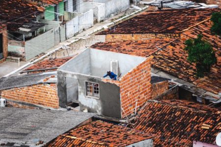 Construções ilegais visam inflar indenizações da Braskem em Maceió