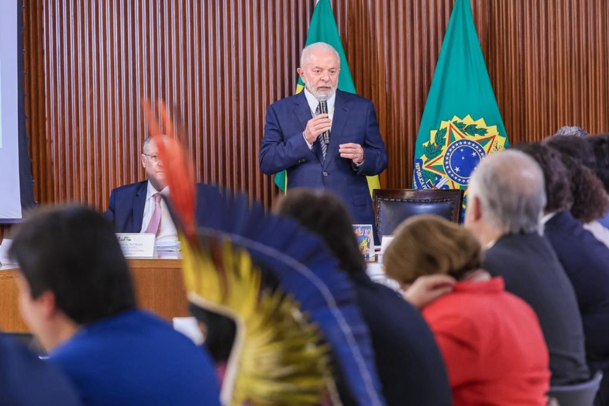 imagem colorida reunião com ministros - metrópoles