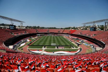 Imagem colorida do estádio do São Paulo, Morumbi, que terá nome alterado após clube oficializar parceria com a empresa Mendelez- Metrópoles