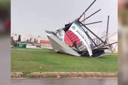 Imagem colorida mostra destruição em Goiânia após chuvas fortes - Metrópoles