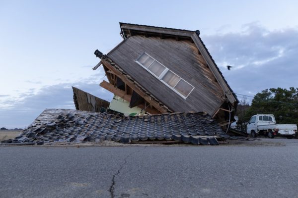 Terremoto no Japão casa destruída