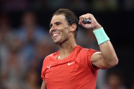 Imagem colorida de Rafael Nadal comemorando - Metrópoles