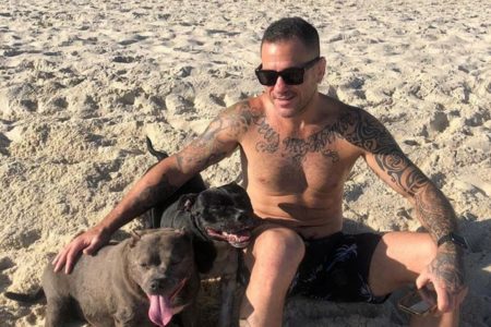 Foto colorida do lutador e professor de MMA Diego Braga - Metrópoles