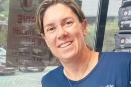 foto colorida da ultramaratonista Camila Matte - Metrópoles