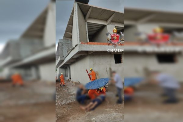 Homem e bombeiros - Metrópoles