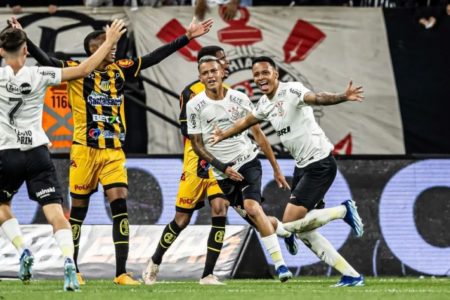 Foto colorida de Corinthians - Metrópoles