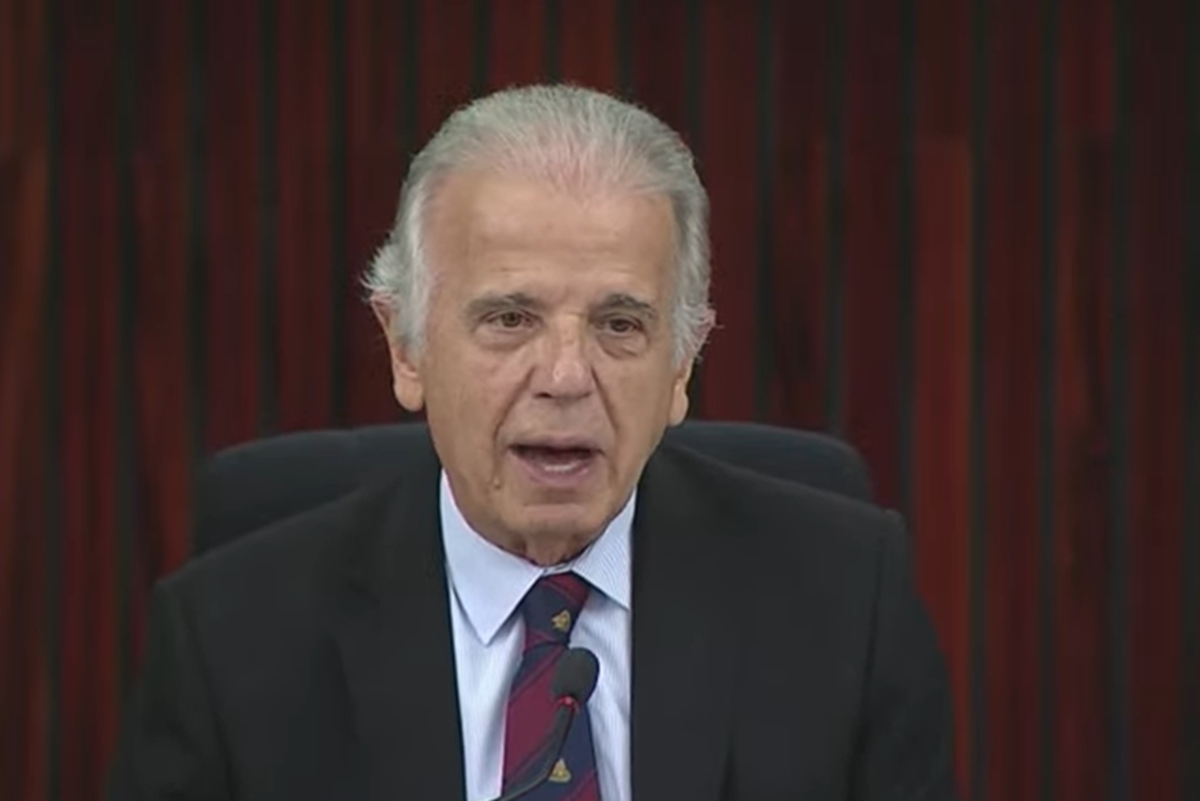 Imagem colorida do Ministro José Múcio, no TSE