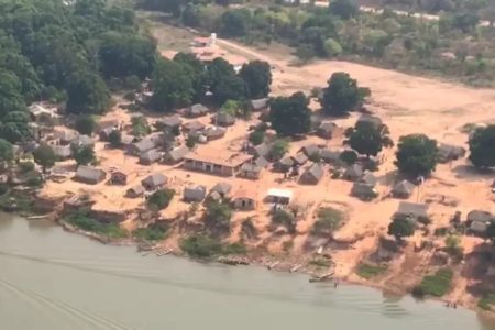 Imagem colorida da aldeia Macaúba, Ilha do Bananal, Tocantins - Metrópoles