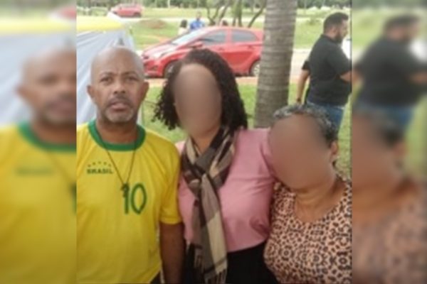 Imagem colorida de réu de 8 de janeiro morto após cair de uma árvore, Giovanni Carlos