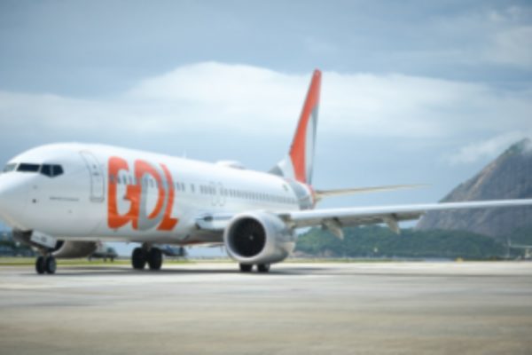 foto colorida de aeronave da Gol Linhas Aéreas - Metrópoles