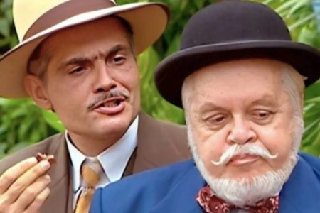 Foto colorida de cena da novela Chocolate com Pimenta; na cena Cláudio Corrêa e Castro e Tarcísio Filho