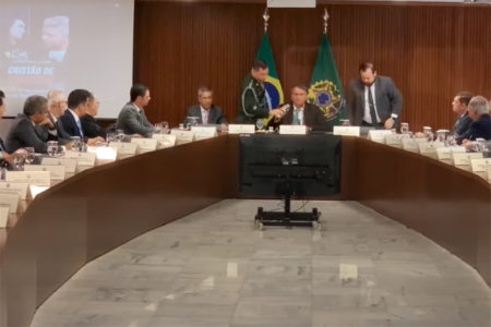 Moraes quebra sigilo de reunião de Bolsonaro e ministros; veja íntegra
