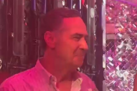 Imagem colorida de presidente do STF em festa - Metrópoles