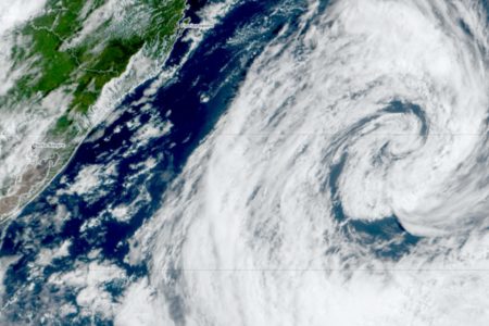 Formação de tempestade tropical no sul/ Ciclone bomba - Metrópoles