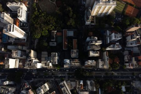 Imagem colorida de prédios em São Paulo - Metrópoles