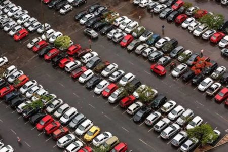 Estacionamento - Metrópoles