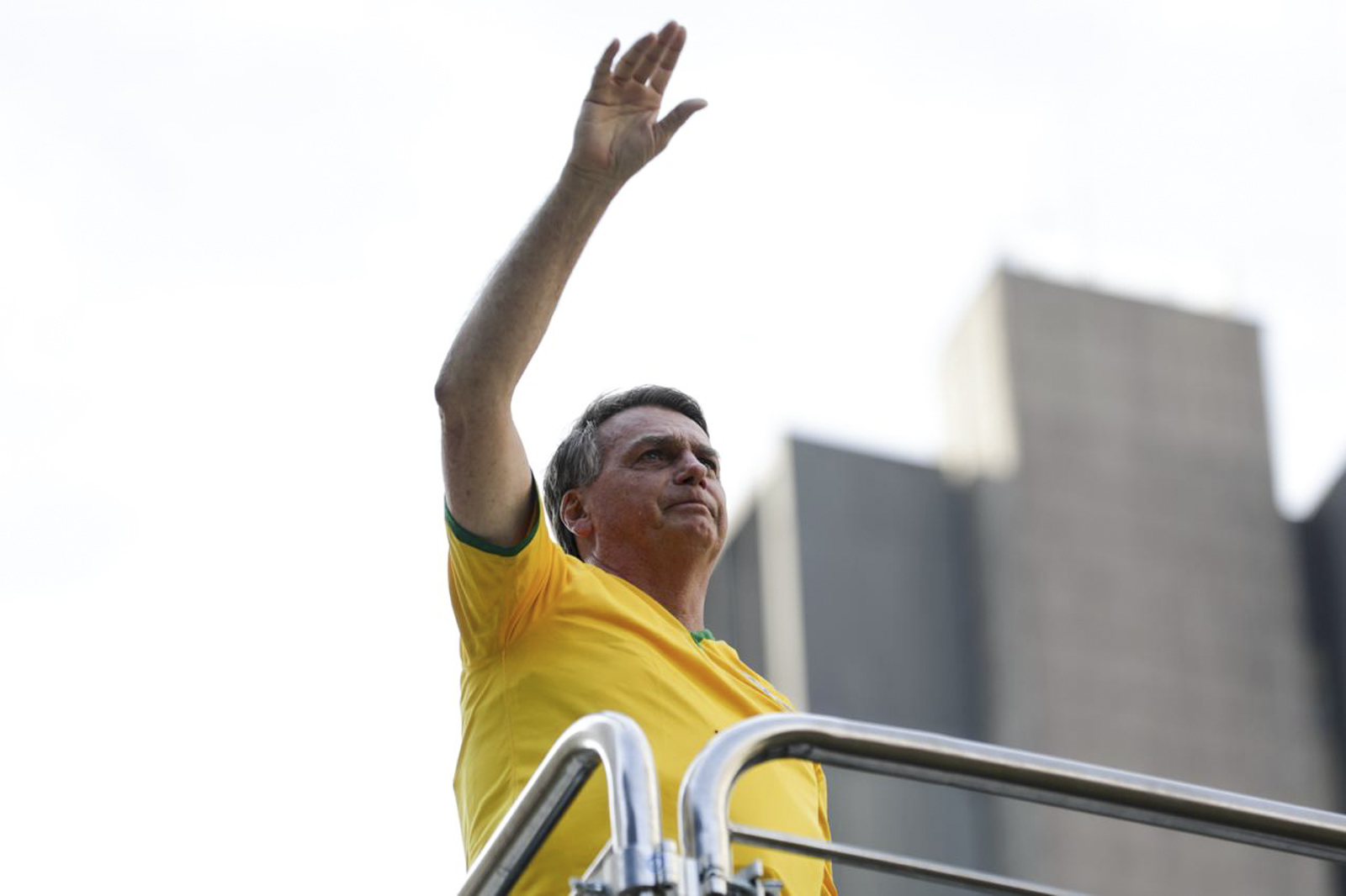 Imagem colorida de Jair Bolsonaro indiciamento - Metrópoles