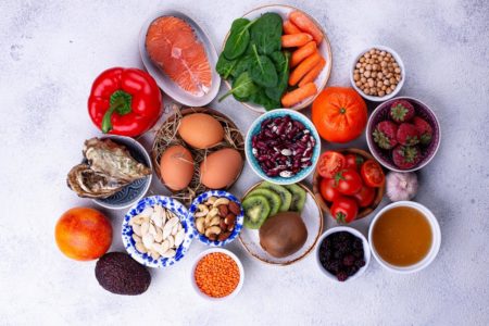 Foto colorida de alimentos ricos em colágeno - Metrópoles