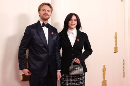 Billie Eilish e o irmão, Finneas O'Connell - Metrópoles