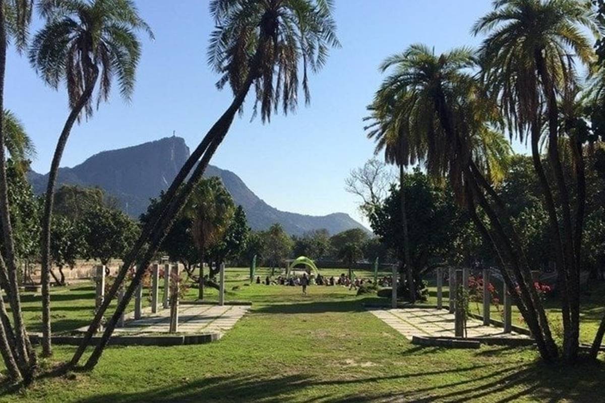 Foto colorida do Jardim de Alha, no Rio de Janeiro - Metrópoles