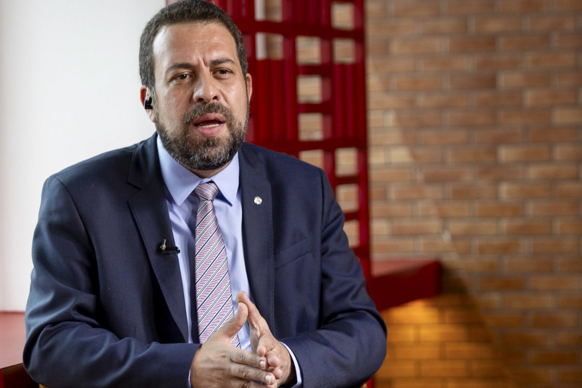 Economista citou Guilherme Boulos