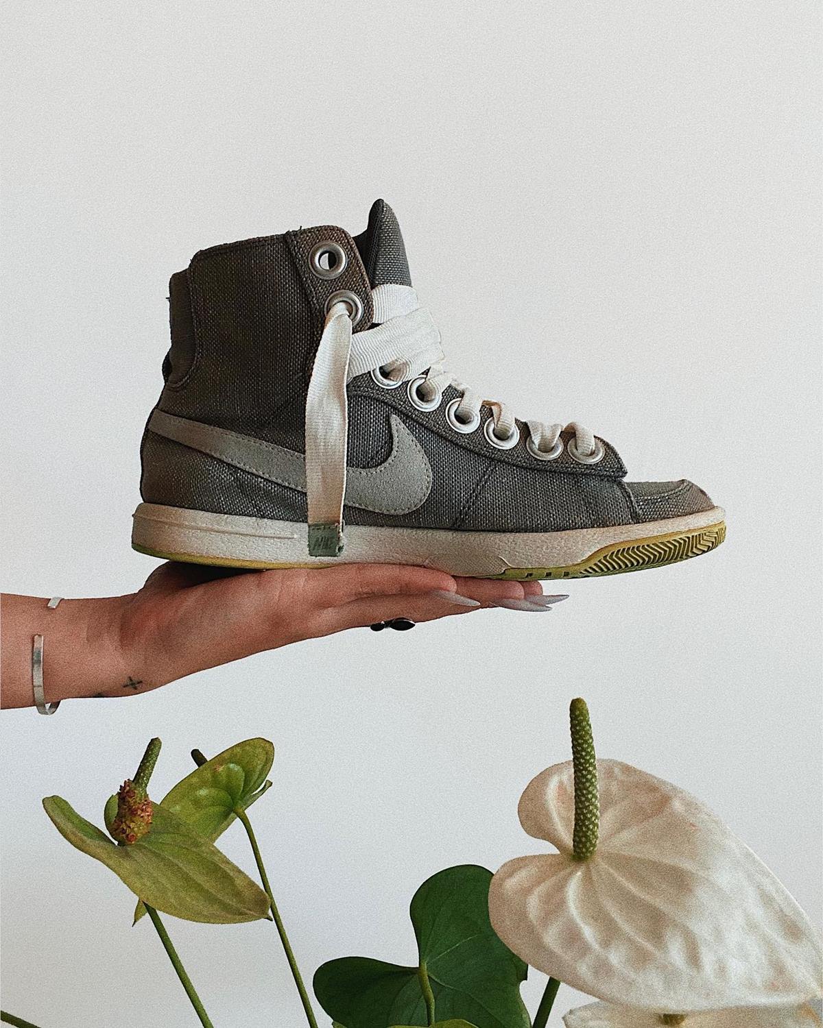 tênis nike brechó brasília - metrópoles