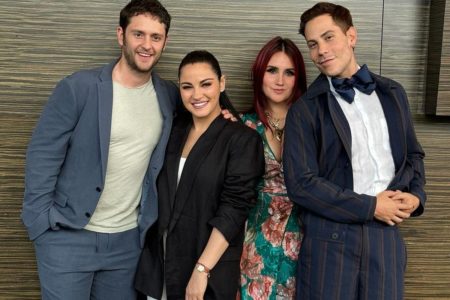 Foto colorida dos integrantes do RBD - Metrópoles