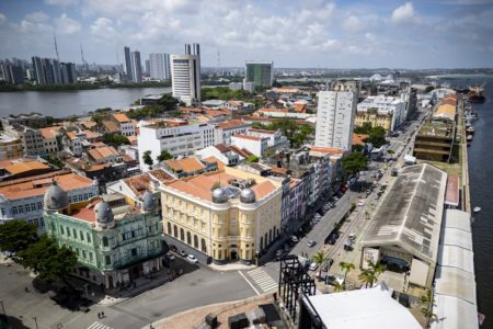 Foto colorida do Marco Zero em Recife, capital de Pernambuco - Metrópoles